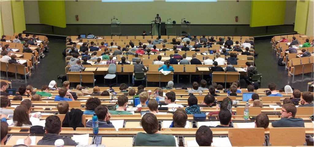 Vida universitaria personas sordas