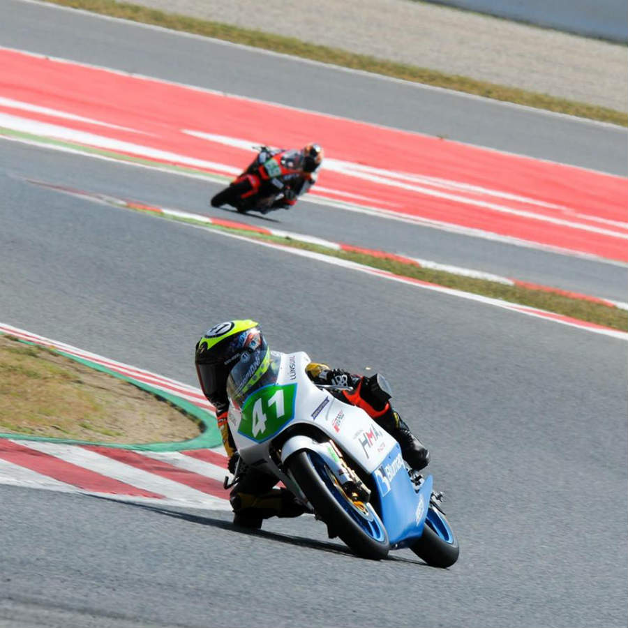 Óscar Núñez niño sordo